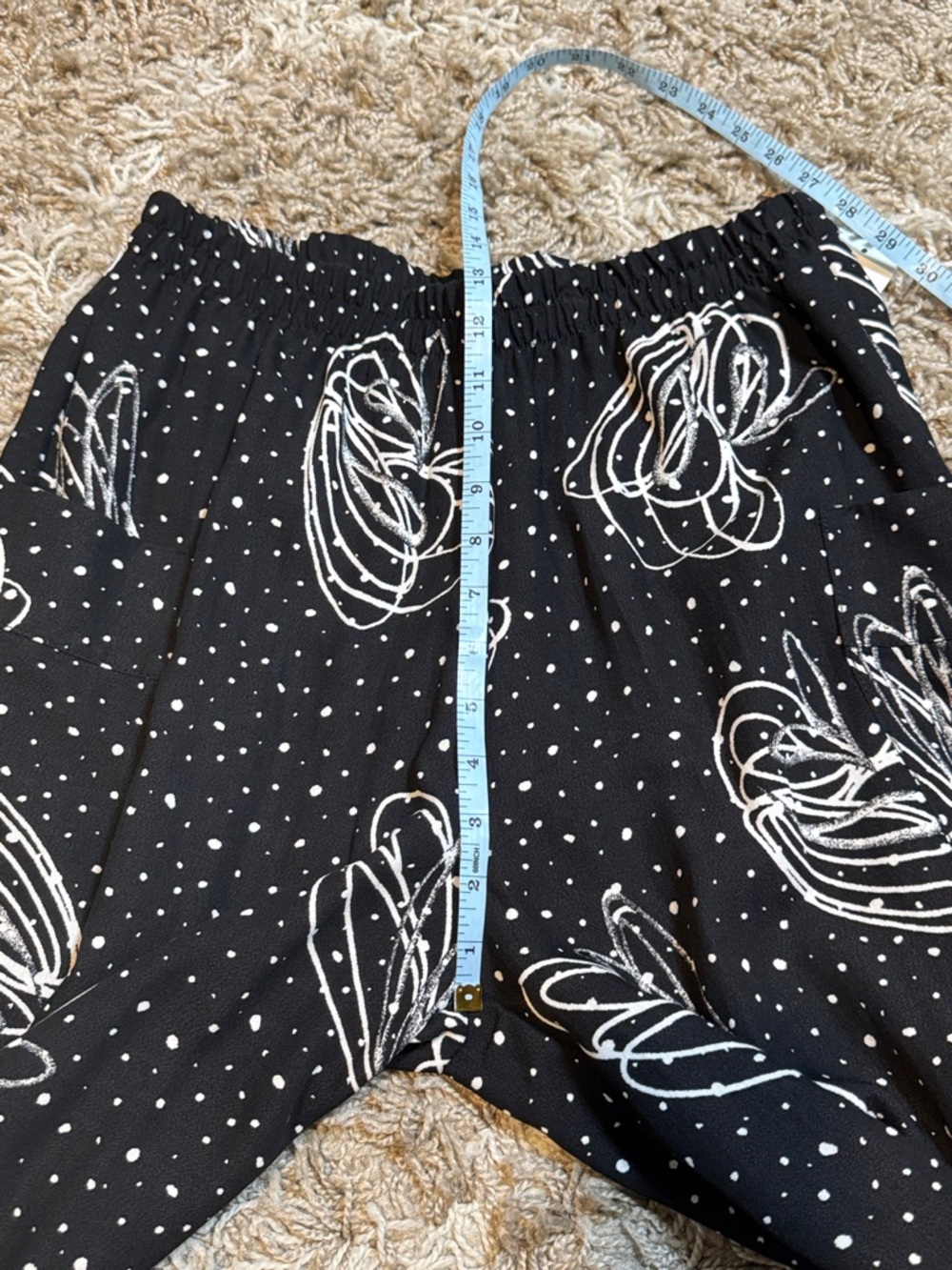 NWT Moonlight Black/Ivory Polka Dot & Scribble Print Cropped Pants size Large - Picture 10 of 13